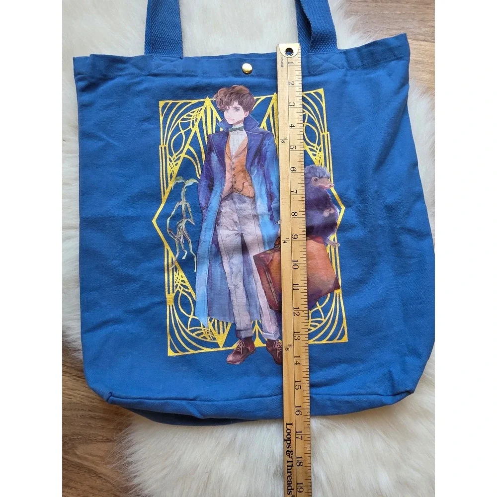 The Wizarding World of Harry Potter Fantadtic Beadt Newt Scamander Tote‎ Bag